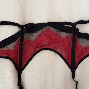 VS red/black lace Demi/thong/garter set